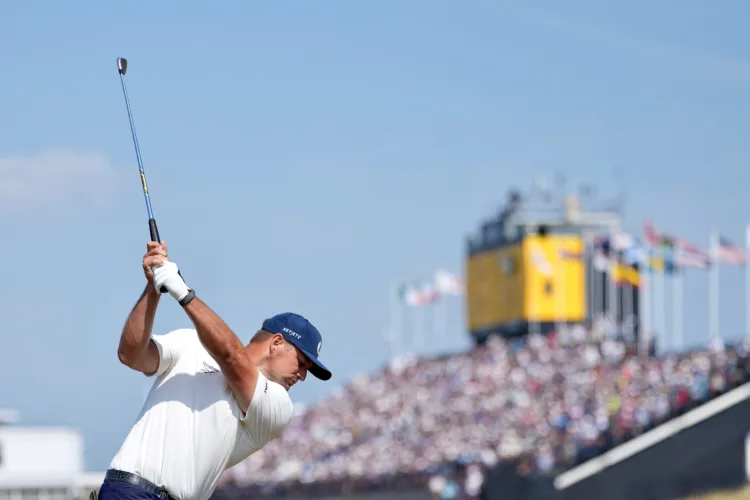 DeChambeau trails by 2 shots at British Open